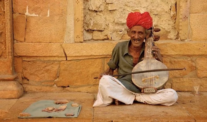 Moomal singer Dapu Khan Mirasi , Voice of the Jaisalmer Fort, khamaicha player, International Folk Artist, Dapu Khan Mirasi , , Moomal,