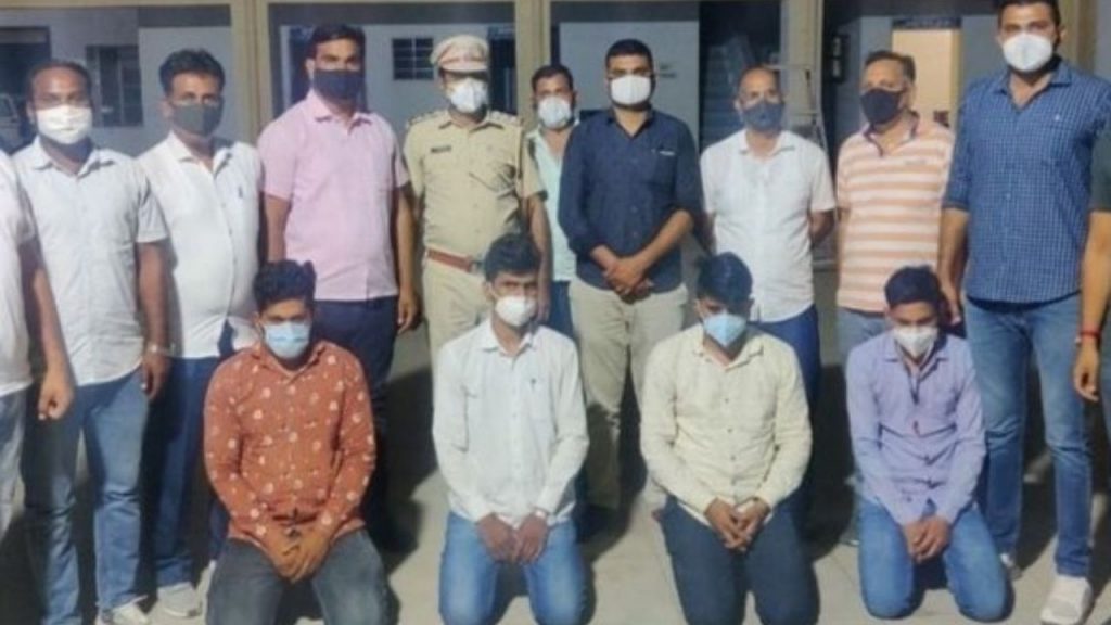 Corona Epidemic,Remedisvir Injection,Black marketing, Nurse,Arrested,Police,Crime,कोरोना महामारी,रेमडेसिविर इंजेक्शन,कालाबाजारी, Remedisvir Injection Rate, Bikaner Corona, Remedisvir Injection kaise milega, Remedisvir Injection kahn milega,