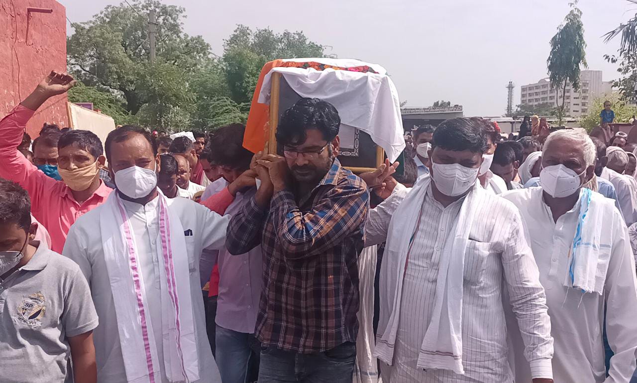 Indian Army, Army Jobs, state honor , Funeral of martyr jawan, martyr jawan, Alwar Hindi News, Hindi News Alwar,