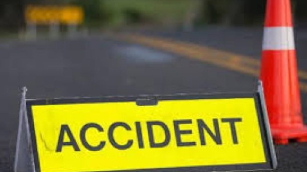 Accident, Bikaner Accident, Doctor Died in Bikaner, Lokesh Choudhary, Car Truck Accidenet, Car Truck accident in Bikaner , PBM Hospital, Bikaner pbm Hospital, MN Hospital, Bikaner to Jaipur , Bikaner Jaipur National Highway,