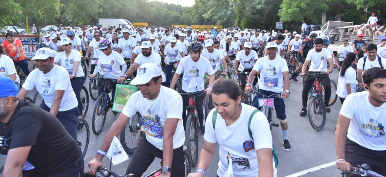 Fit India in Jaipur Fit India, Fit India movement, Fit India Campaign, cyclists, message, Jaipur, Cycle Rally in Jaipur,