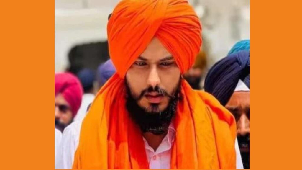 Amritpal Singh Arrest News , waris punjab de chief , Amritpal Sing News Live , Amritpal Singh Arrest Live Update , Amritpal Singh News Update , Khalistani Leader Amritpal Singh , Amritpal Singh Declared Fugitive, punjab, BigNews, court, orders, arrested, Amritpal friend, punjab hindi news, breaking news, Amritpal Singh News,