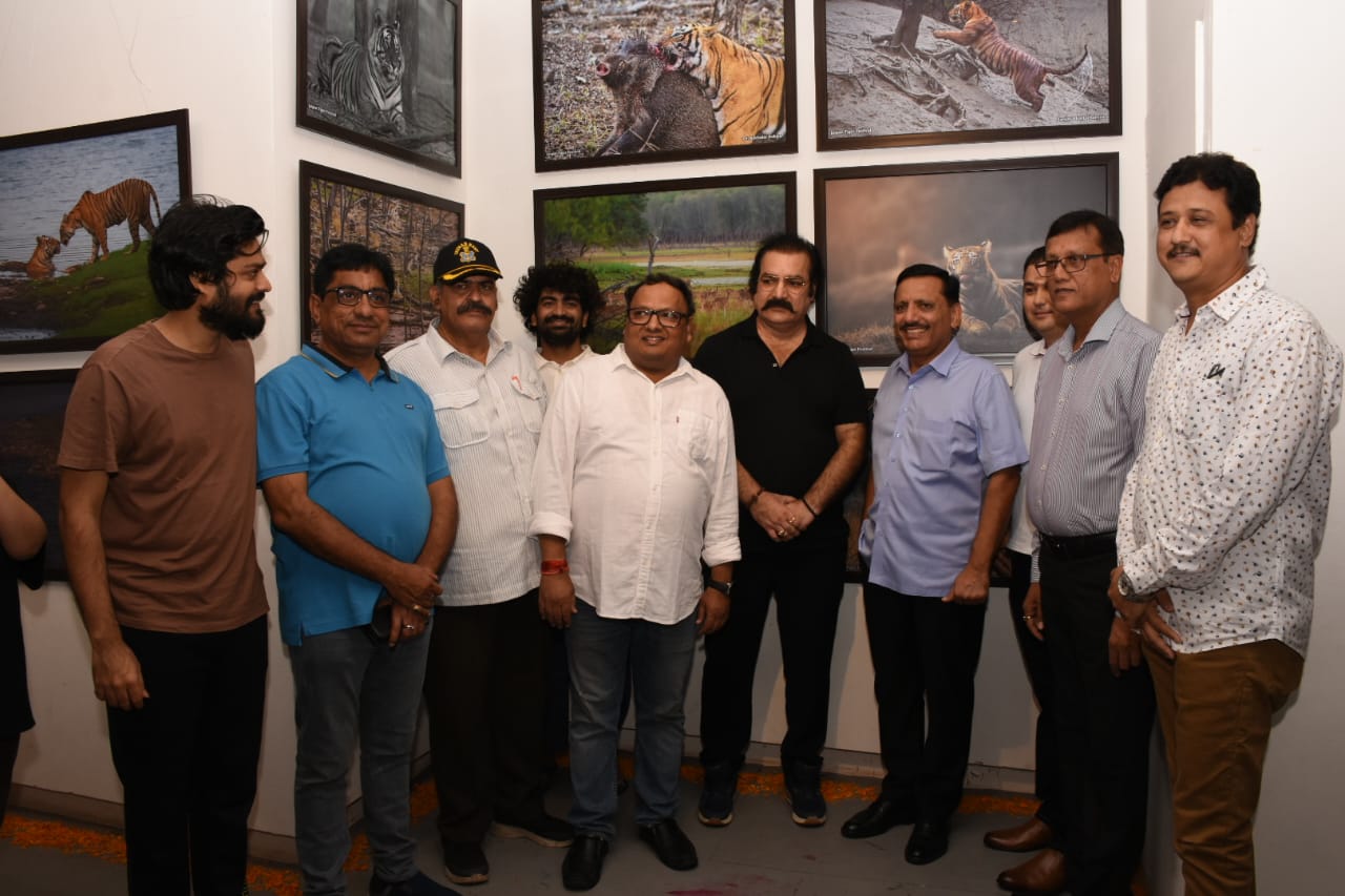 Jawahar Kala Kendra, magic, jungle, Photo Exhibtion, Wild Life Photographs, Pratap Singh Khachariyawas, Cabinet Minister of Food & Civil Supplies Consumer affairs Government of Rajasthan, 