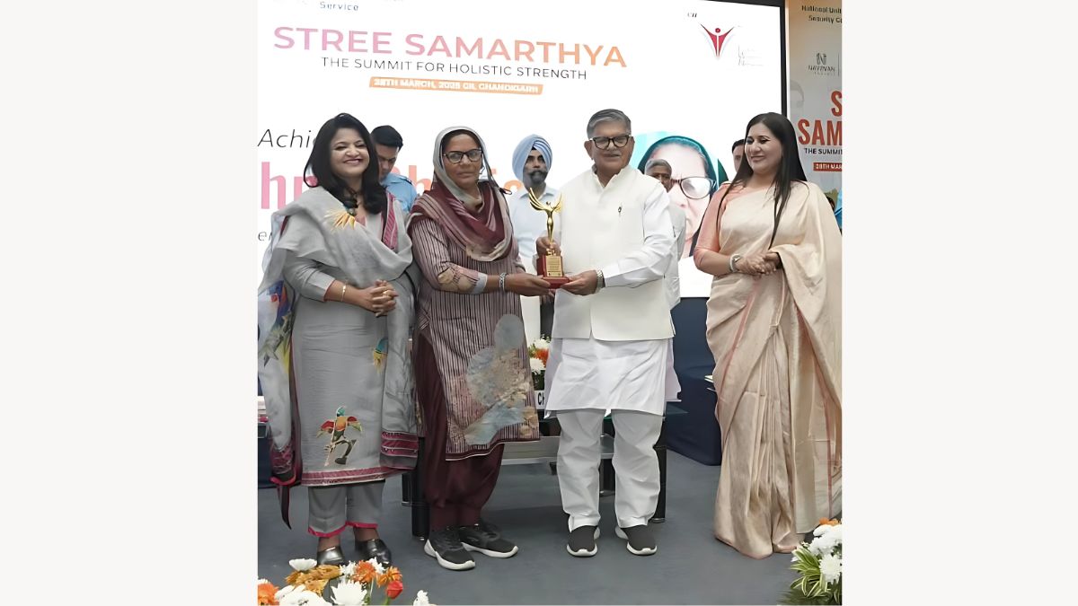 Krishna Bhatia, Krishna Bhatia Bikaner, Governor Gulabchand Kataria, Gulabchand Kataria,