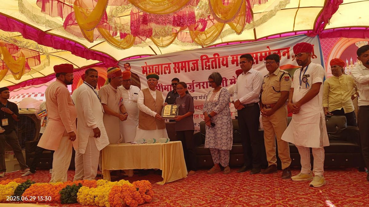 Union Minister of State for Law and Justice Arjun Ram Meghwal, Arjun Ram Meghwal, Union Minister of State for Law and Justice. Bajju News, Arjun Ram meghwal Bajju news,