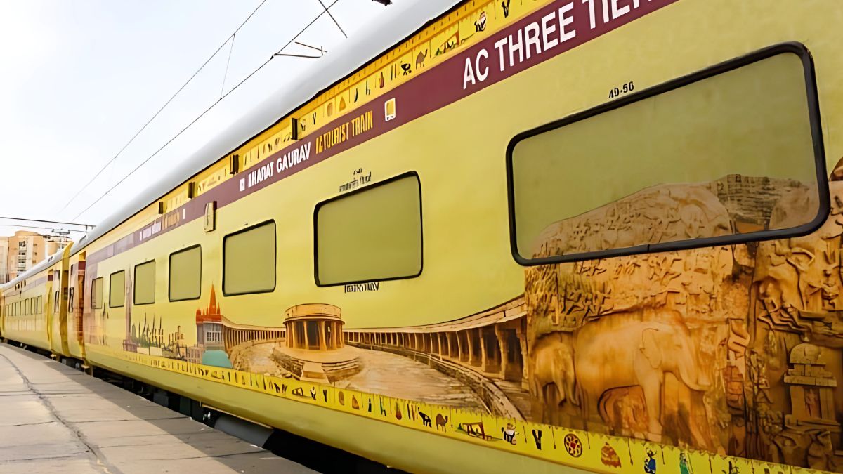 Ramayan Yatra, Indian Railways, Shri Ram birthplace, Ayodhya, Buxar, Bharat-Hanuman Temple, Darshan of Bharat Kund, Rameswaram, Kashi Vishwanath Temple, इंडियन रेलवे, श्रीराम जन्मस्थली, अयोध्या, बक्सर,भरत-हनुमान मंदिर, भरत कुंड का दर्शन, रामेश्वरम,  काशी विश्वनाथ मंदिर,IRCTC,