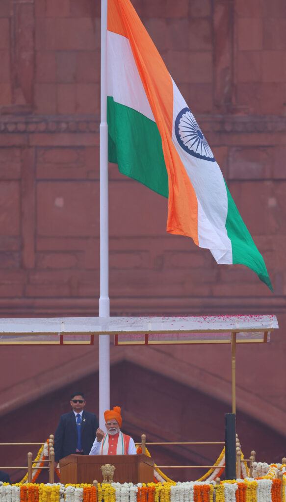 आजादी का यह महापर्व 140 करोड़ संकल्पों का पर्व : प्रधानमंत्री नरेन्द्र मोदी 2 79th Independence Day , PM Modi, Red Fort, festival of independence,
