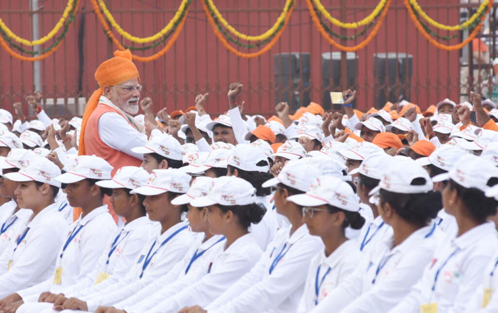 आजादी का यह महापर्व 140 करोड़ संकल्पों का पर्व : प्रधानमंत्री नरेन्द्र मोदी 11 79th Independence Day , PM Modi, Red Fort, festival of independence,