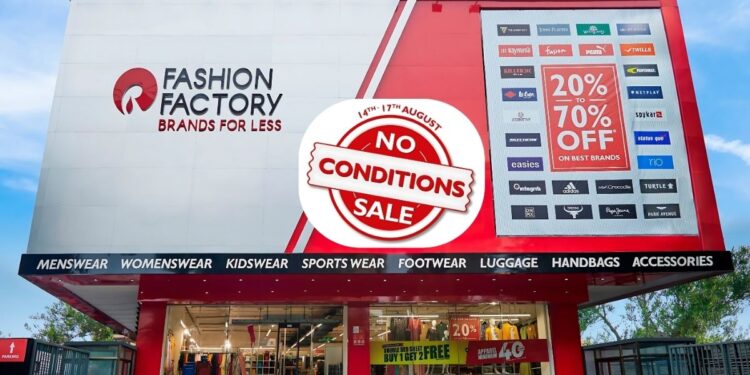 Reliance Retail Fashion Factory, Fashion Factory, Levi, Pepe, Park Avenue, Raymond, ColorPlus, Parx, Turtle, Twills, Huur, Lee Cooper, Indibee, John Players, Netplay, Peter England, Killer, Pine Club, Saddle, fashion discount